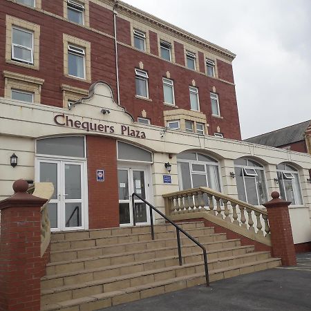 Chequers Plaza Hotel Blackpool Kültér fotó